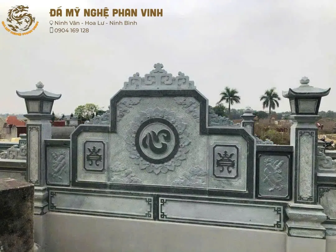 cuốn thư đá chuẩn phong thuy đặt trong khu lăng mộ