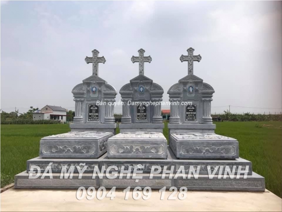 Mẫu mộ đá công giáo do Đá Mỹ Nghệ Phan Vinh chế tác 